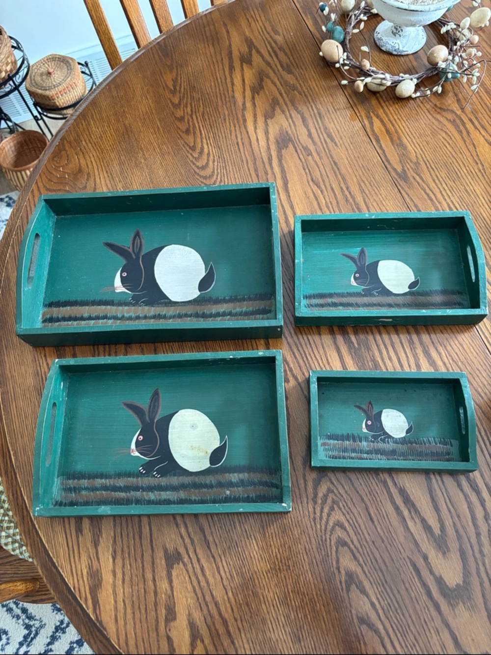 Vintage Warren Kimble Folk Art Rabbit 4 Tray Set
